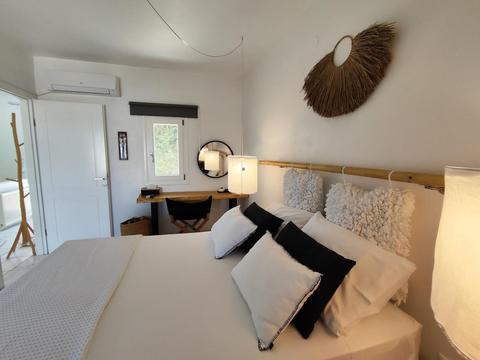 Island Magic - Seaview Villa With Jacuzzi Pool Ambelas Exterior photo